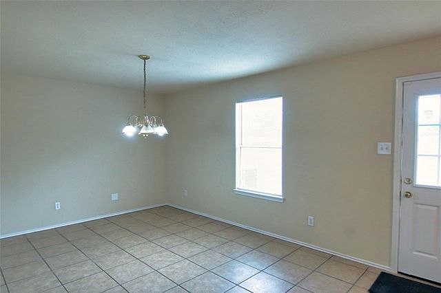 7419 Kennemer, Humble, TX 77338