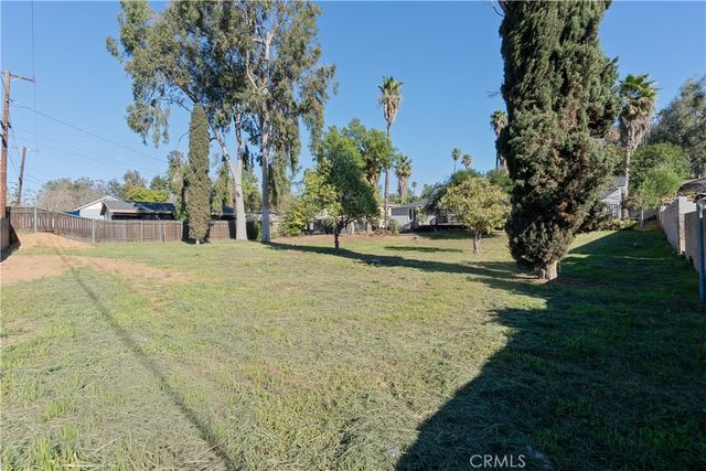 5133 Monterey, Riverside, CA 92506