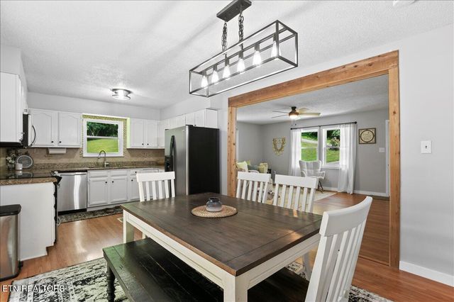 382 Tionesta Drive, Jacksboro, TN 37757