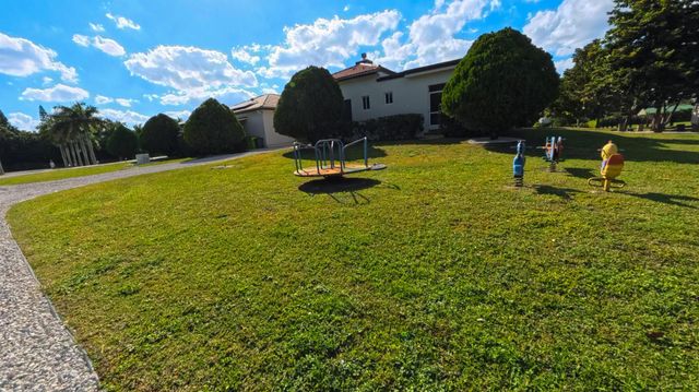 14225 43rd Road N, Loxahatchee, FL 33470