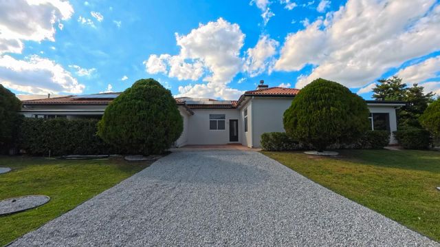 14225 43rd Road N, Loxahatchee, FL 33470