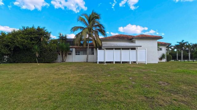 14225 43rd Road N, Loxahatchee, FL 33470