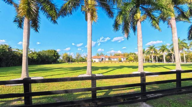 14225 43rd Road N, Loxahatchee, FL 33470