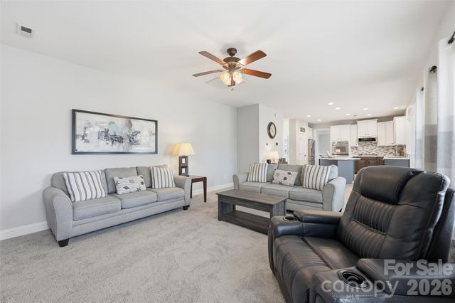 9759 Brandybuck Drive, Charlotte, NC 28269