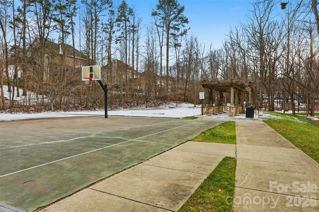 9759 Brandybuck Drive, Charlotte, NC 28269
