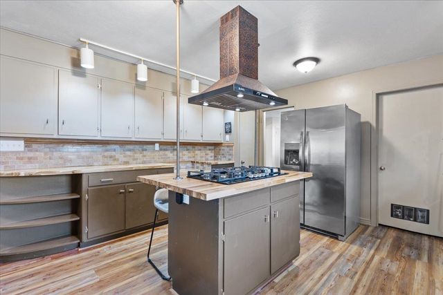 121 Pine Tree Road, Perry, FL 32348