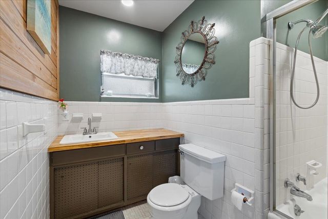 121 Pine Tree Road, Perry, FL 32348