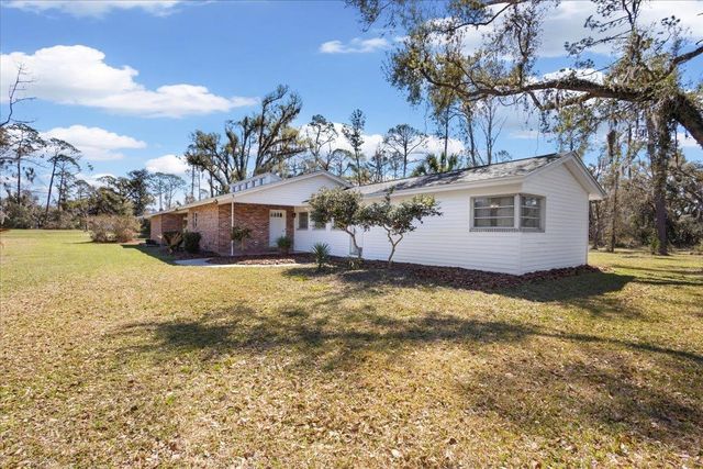 121 Pine Tree Road, Perry, FL 32348