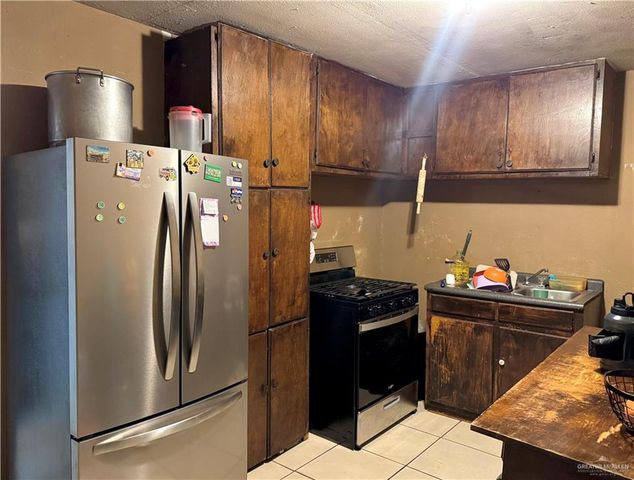 1518 Hill Street, Rio Grande City, TX 78582