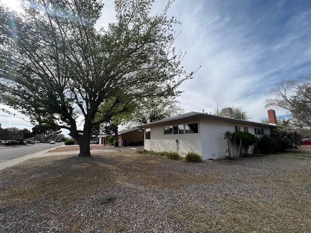 6009 Arvilla Avenue NE, Albuquerque, NM 87110