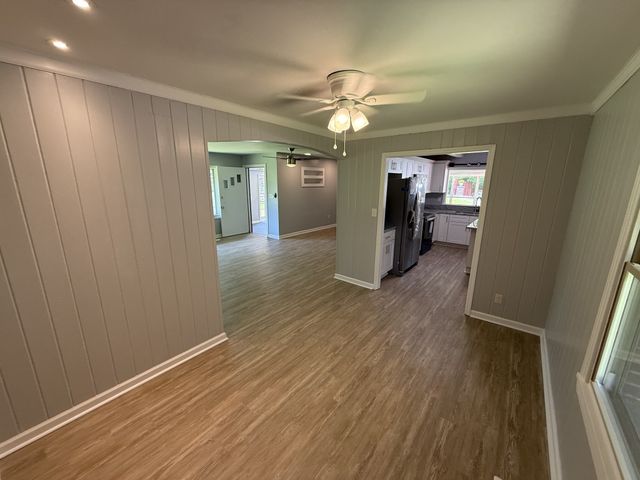 12 W Bel Air Blvd, Clarksville, TN 37042
