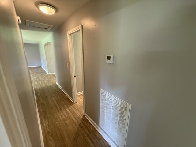 12 W Bel Air Blvd, Clarksville, TN 37042