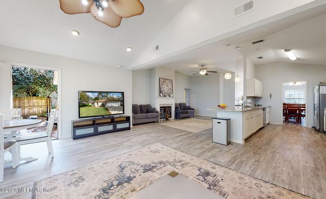 4767 KERNAN MILL Lane E, Jacksonville, FL 32224