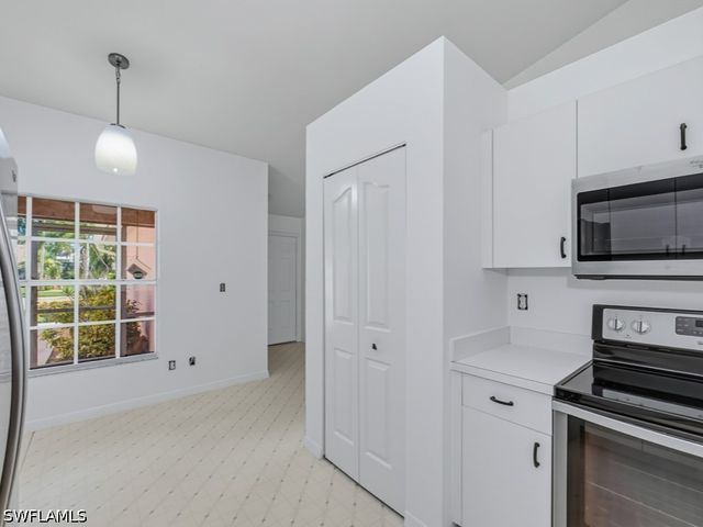 447 Saint Andrews BLVD 144-0, Naples, FL 34113