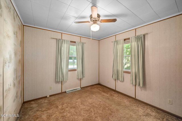 8117 Angola Road, Holland, OH 43528