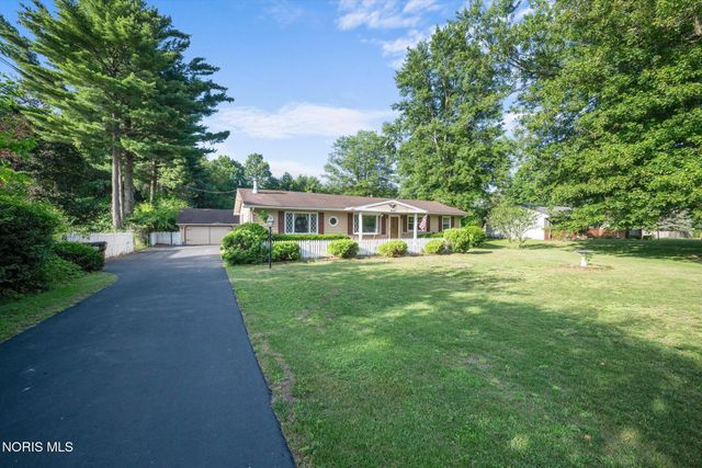 8117 Angola Road, Holland, OH 43528