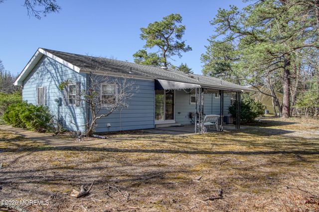 5 Wayne Court, Whiting, NJ 08759