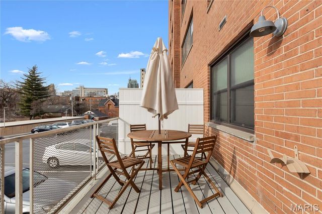 4466 W Pine Boulevard 2G, St Louis, MO 63108