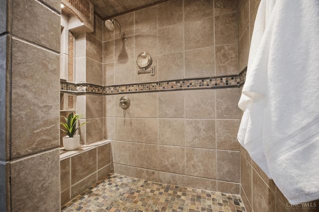 2535 Rochester Avenue, Fairfield Twp, OH 45011