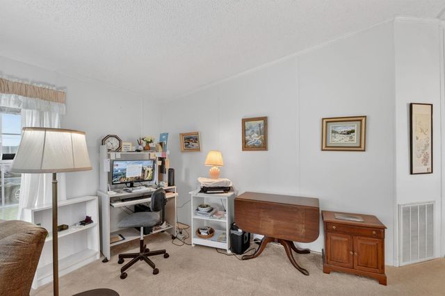 4290 Meadow View Drive, Boynton Beach, FL 33436