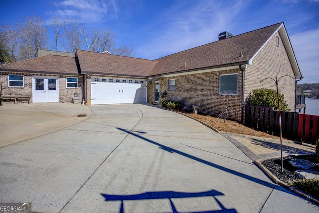 921 Yancey Road, Covington, GA 30014