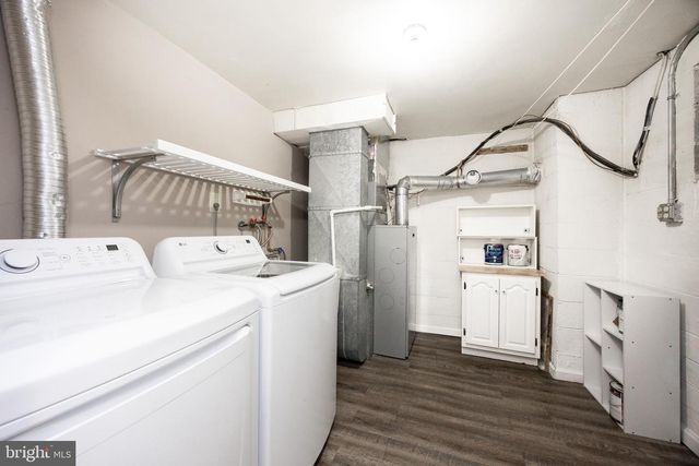 1055 VILLAGE LN, Pottstown, PA 19464