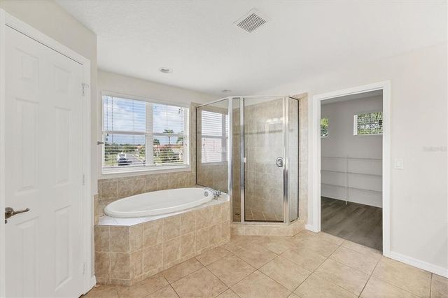 6963 74TH STREET CIRCLE E, Bradenton, FL 34203