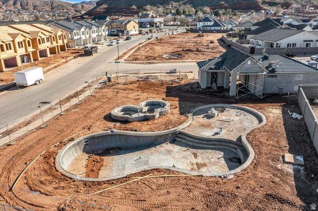 1877 S HERITAGE FIELDS DR, Washington, UT 84780