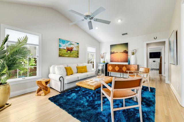 3321 Windsor RD, Austin, TX 78703