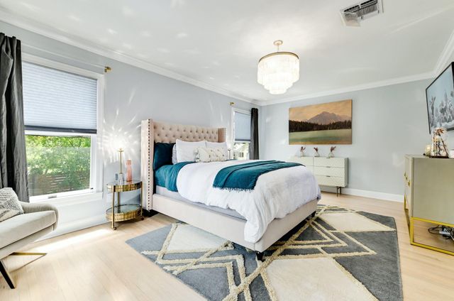 3321 Windsor RD, Austin, TX 78703