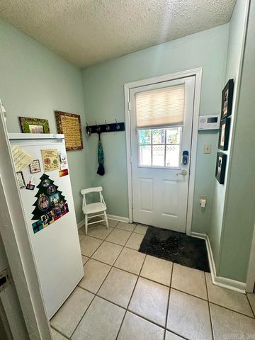 6807 Wilhelmina Cove, Pine Bluff, AR 71603