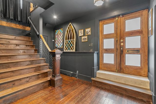 16 Williams St, Easton, MA 02356