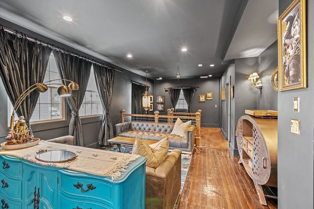 16 Williams St, Easton, MA 02356