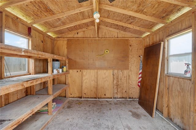 10502 Hemlock, Corpus Christi, TX 78410
