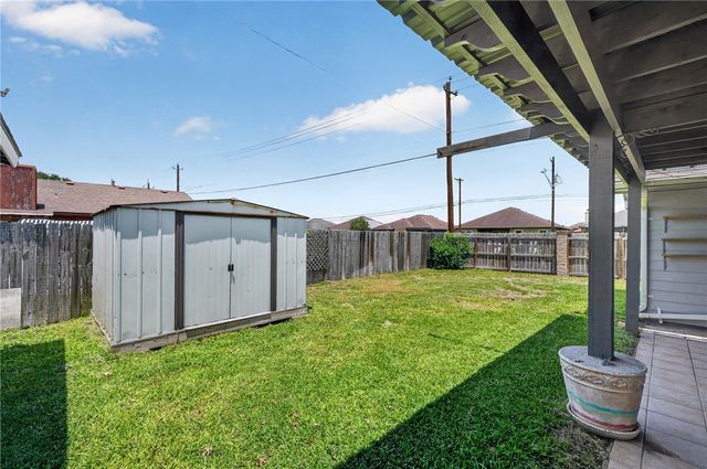 10502 Hemlock, Corpus Christi, TX 78410