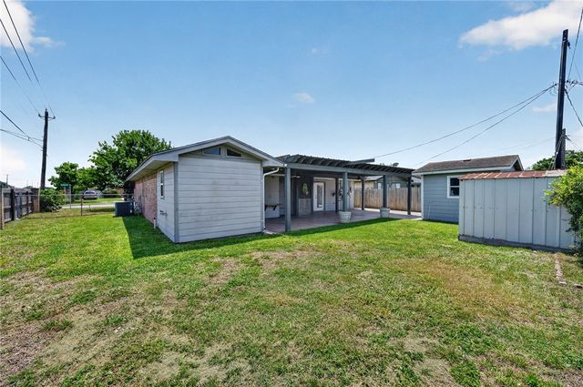 10502 Hemlock, Corpus Christi, TX 78410