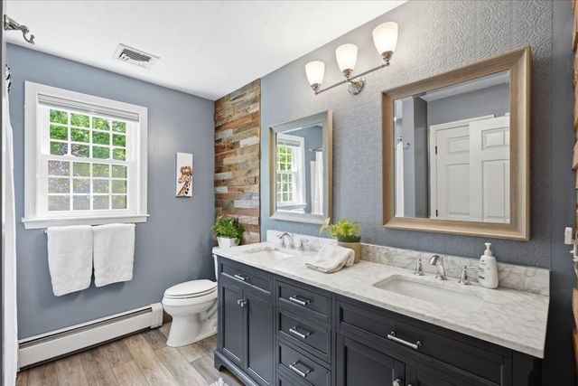 2 Blackthorne Lane, Norwell, MA 02061