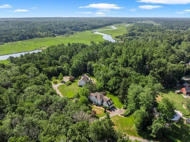 2 Blackthorne Lane, Norwell, MA 02061