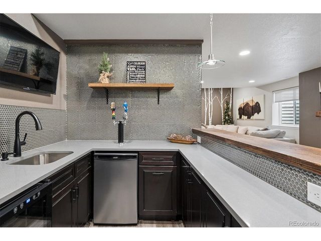 9353 Iron Mountain Way, Arvada, CO 80007