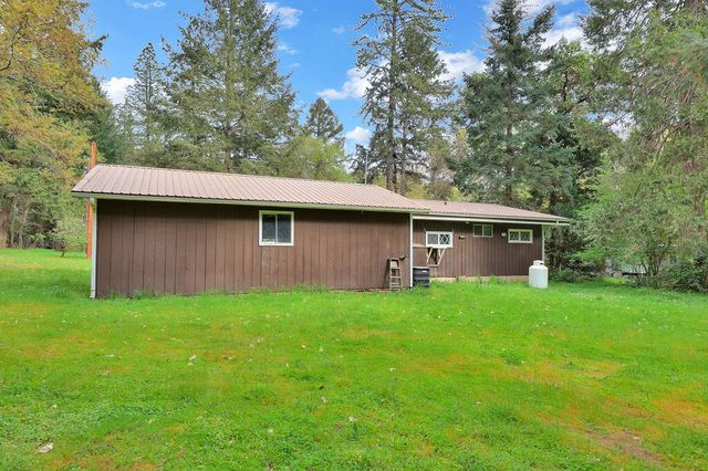 544 Lou Gray Drive, Myrtle Creek, OR 97457