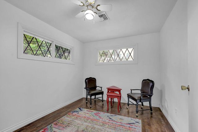 544 Lou Gray Drive, Myrtle Creek, OR 97457