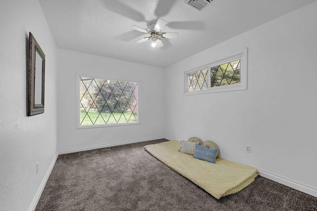 544 Lou Gray Drive, Myrtle Creek, OR 97457