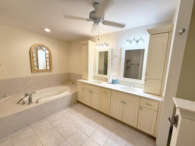 114 Beach Summit Court, Jupiter, FL 33477