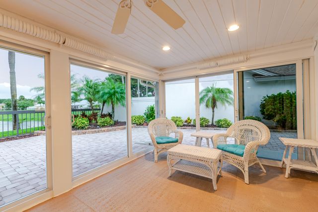 114 Beach Summit Court, Jupiter, FL 33477