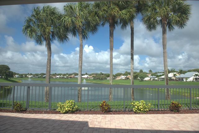 114 Beach Summit Court, Jupiter, FL 33477
