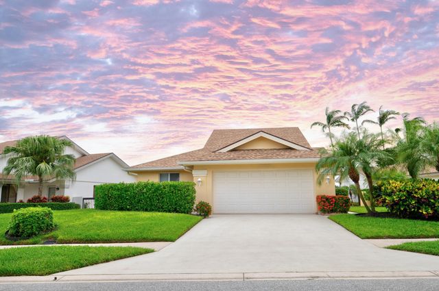 114 Beach Summit Court, Jupiter, FL 33477