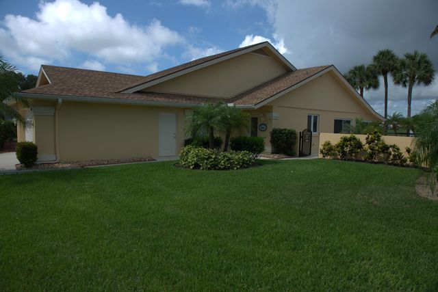 114 Beach Summit Court, Jupiter, FL 33477
