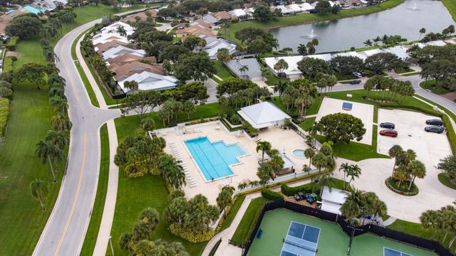 114 Beach Summit Court, Jupiter, FL 33477
