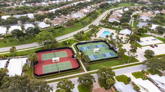 114 Beach Summit Court, Jupiter, FL 33477