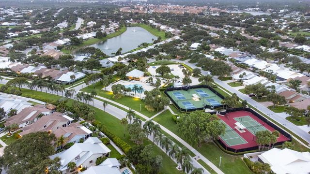 114 Beach Summit Court, Jupiter, FL 33477